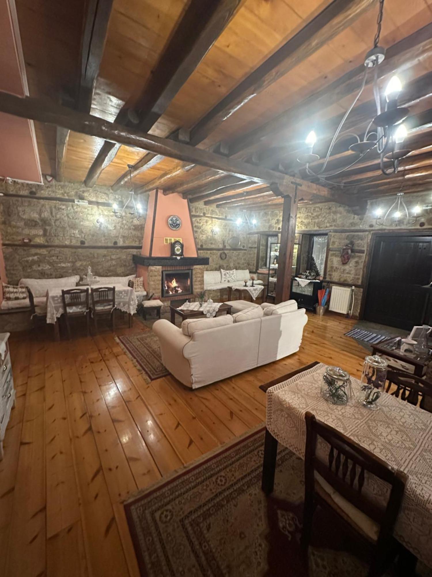 Varosi Guesthouse Edessa Eksteriør billede